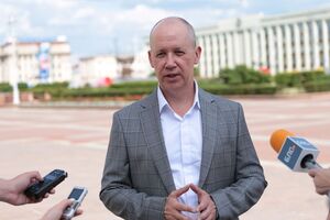 Цепкало (на фото) заявив, що протягом усього свого правління Лукашенко у відносинах із Росією займався політичними іграми