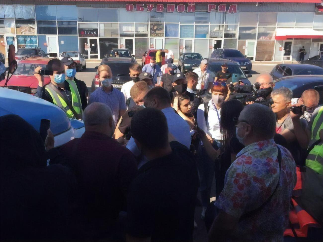 Предприниматели заявили, что&nbsp;полицейские попытались в нарушение закона собрать персональные данные и вручить активистам повестки