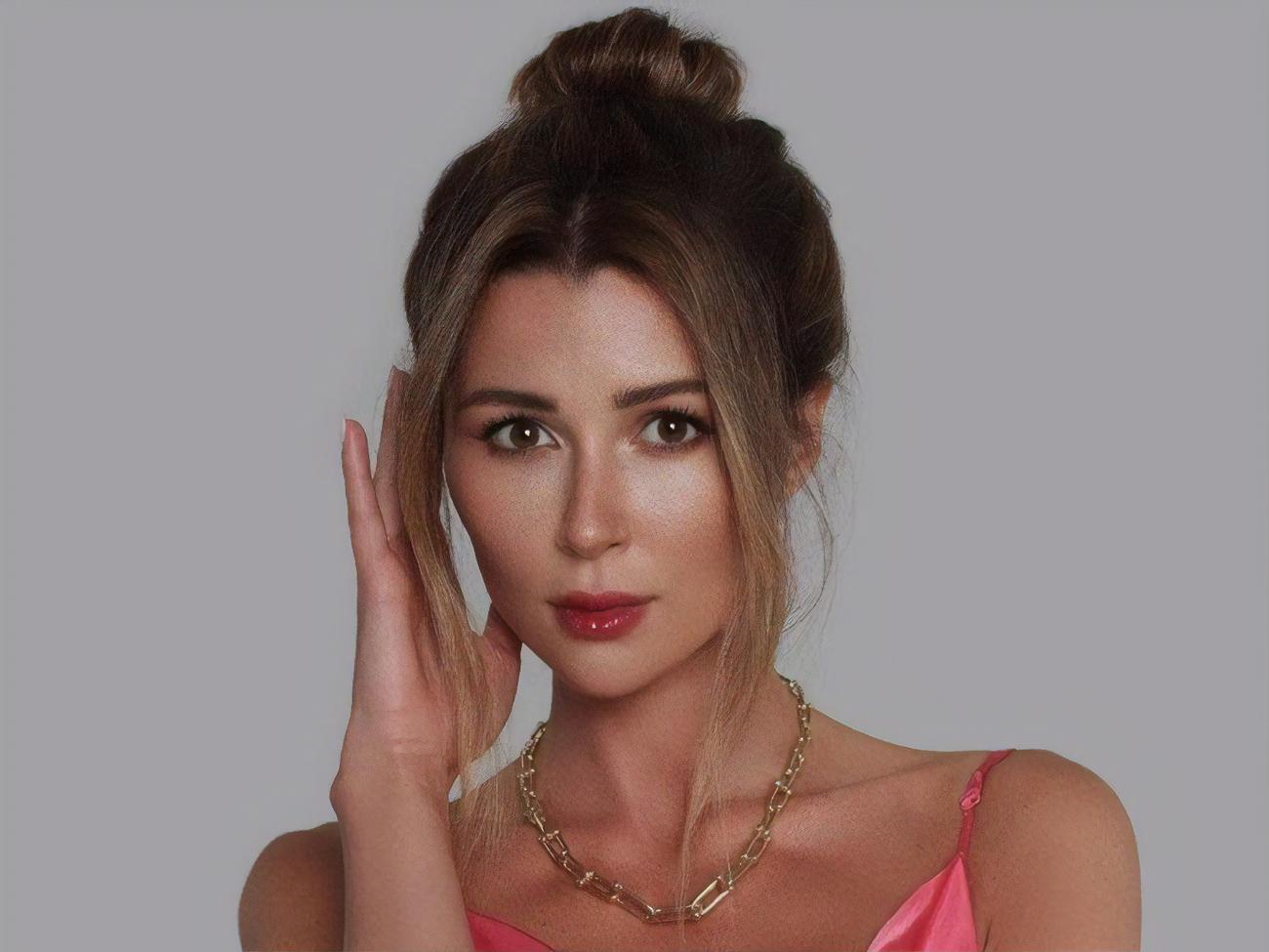 Дочка Заворотнюк: Симптоми дуже схожі на сильну застуду