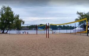 19 червня мер Києва Віталій Кличко заявив, що пляжі столиці відкрили для купання