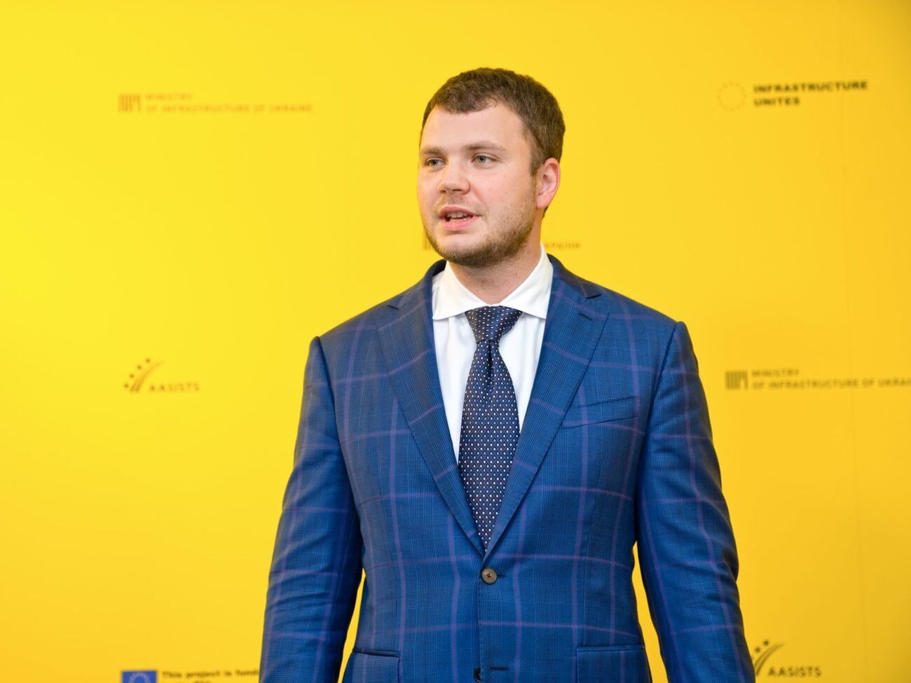 Криклій виступає за надання провідникам засобів захисту