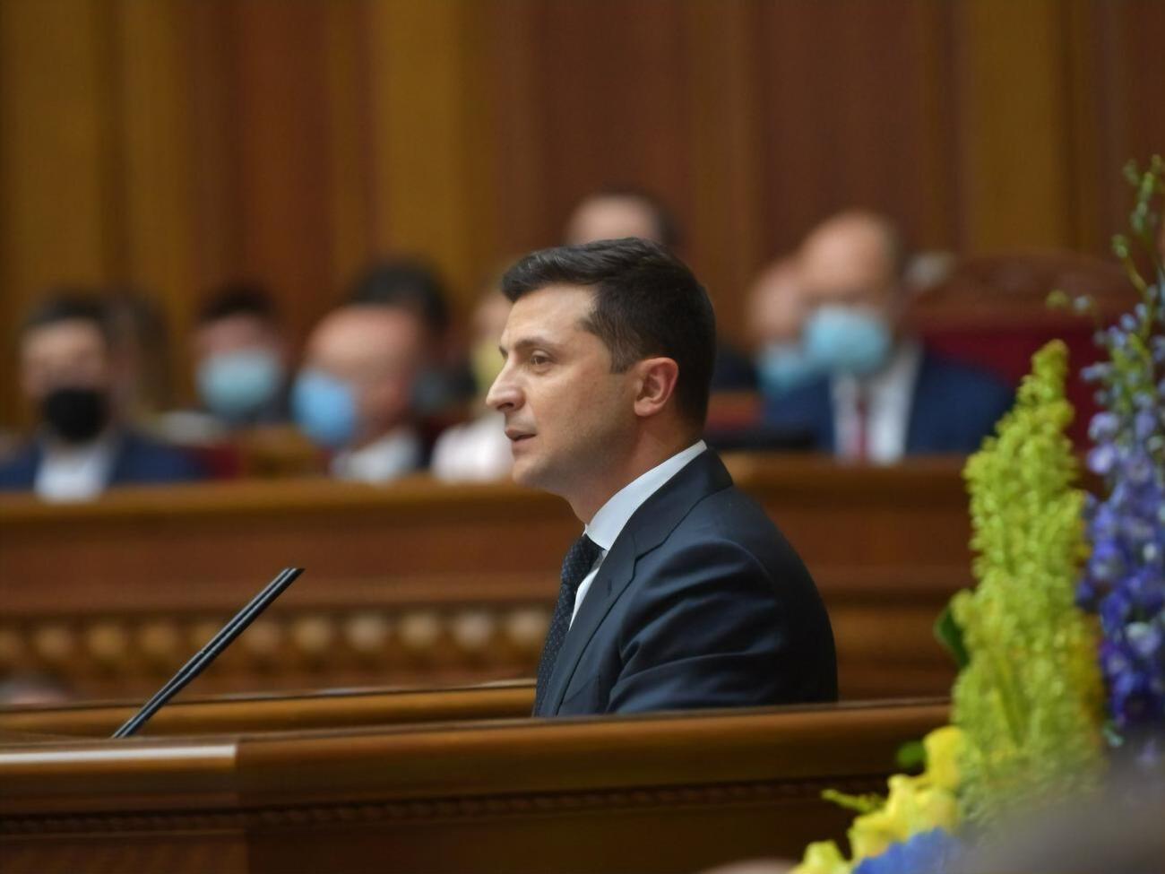 Зеленский: Вопрос избрания и отзыва председателей комитетов парламента урегулирован законом Украины "О комитетах Верховной Рады Украины"