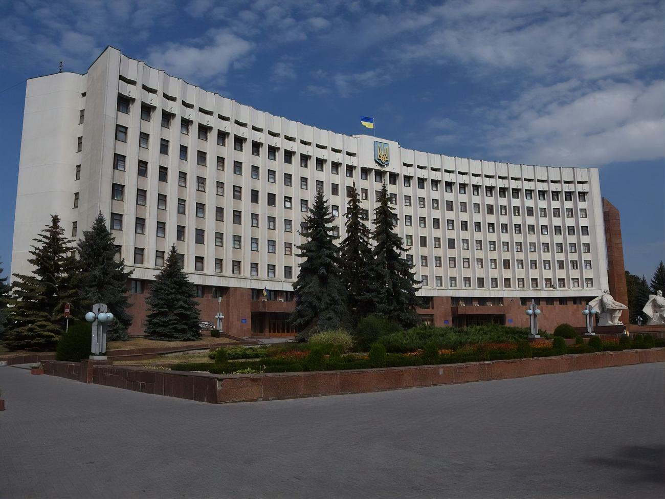 Облсовет и дальше намерен работать в штатном режиме