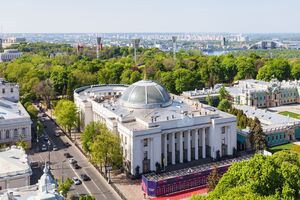 5-відсотковий бар'єр долає чотири партії