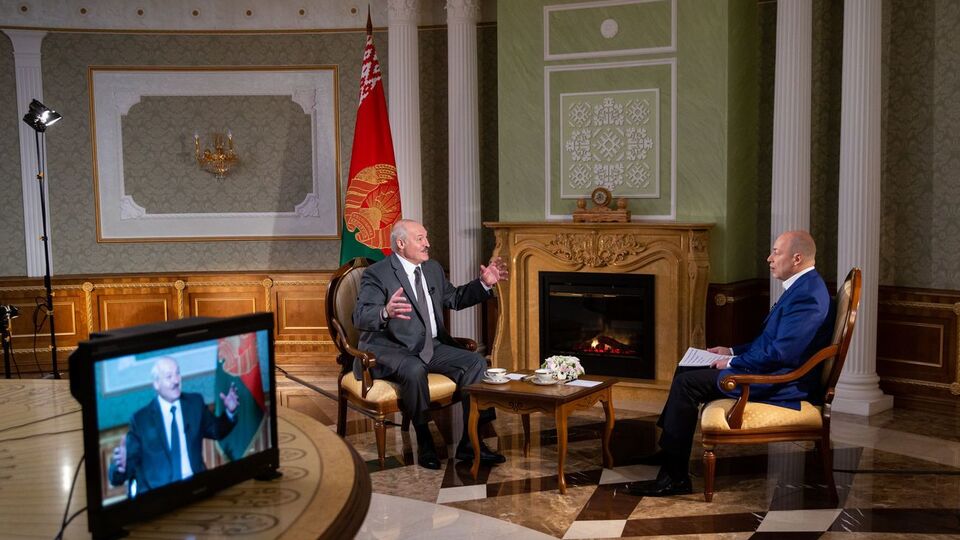 Лукашенко: Донбасс – пятое колесо в телеге России, он ей абсолютно не нужен