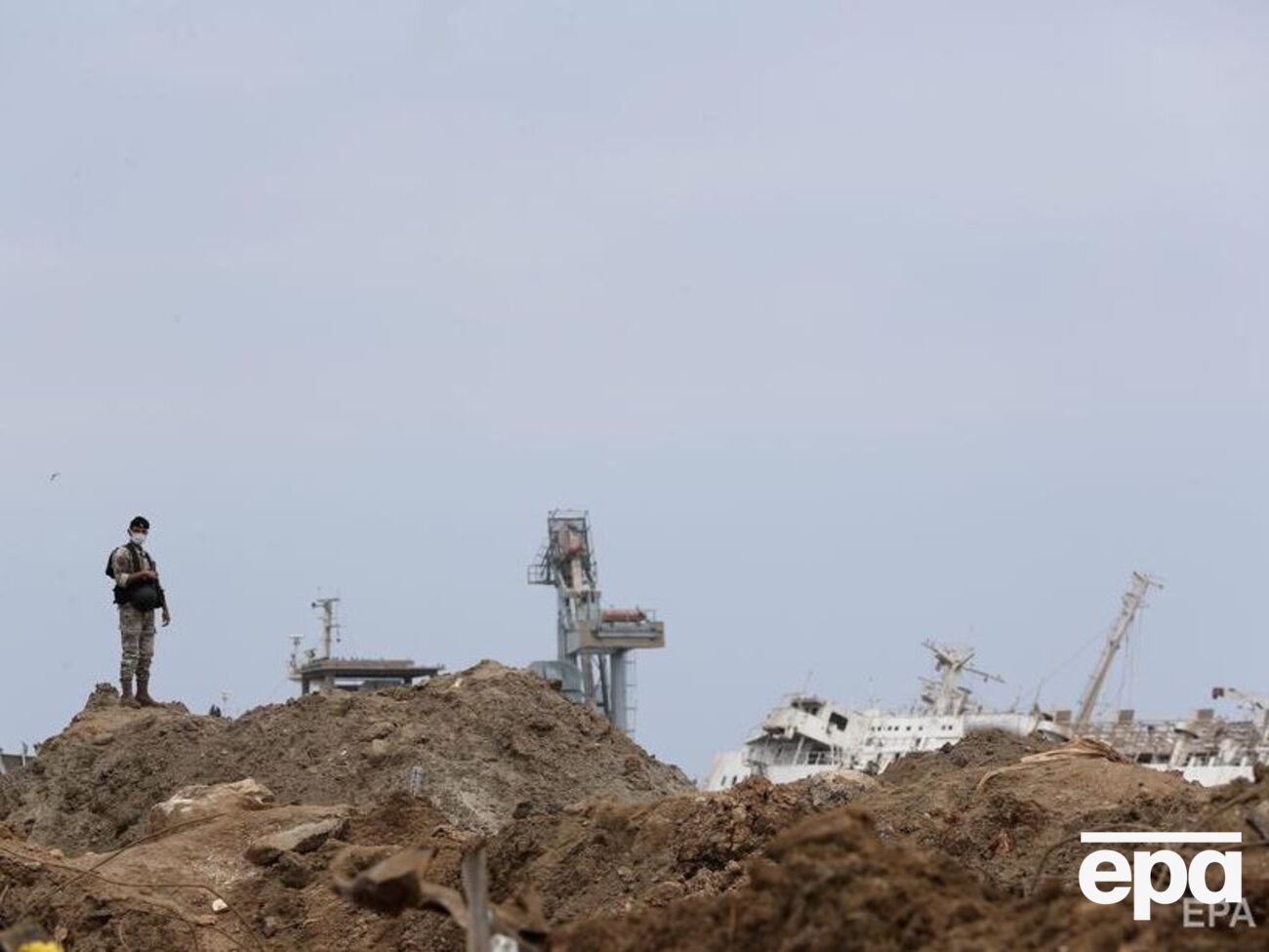 За даними ЗМІ, митниця попереджала владу Лівану про небезпеку зберігання селітри в порту, але це попередження було проігноровано