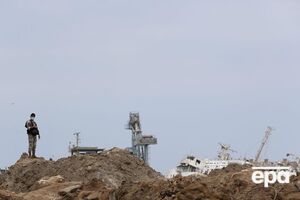 По данным СМИ, таможня предупреждала власти Ливана об опасности хранения селитры в порту, но это предупреждение было проигнорировано