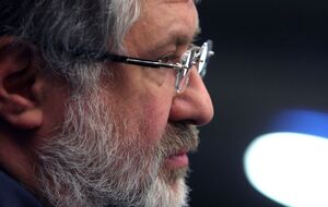 Коломойский (на фото) и Боголюбов, которые владели "ПриватБанком", обманули финучреждение на миллиарды долларов, считают в минюсте США