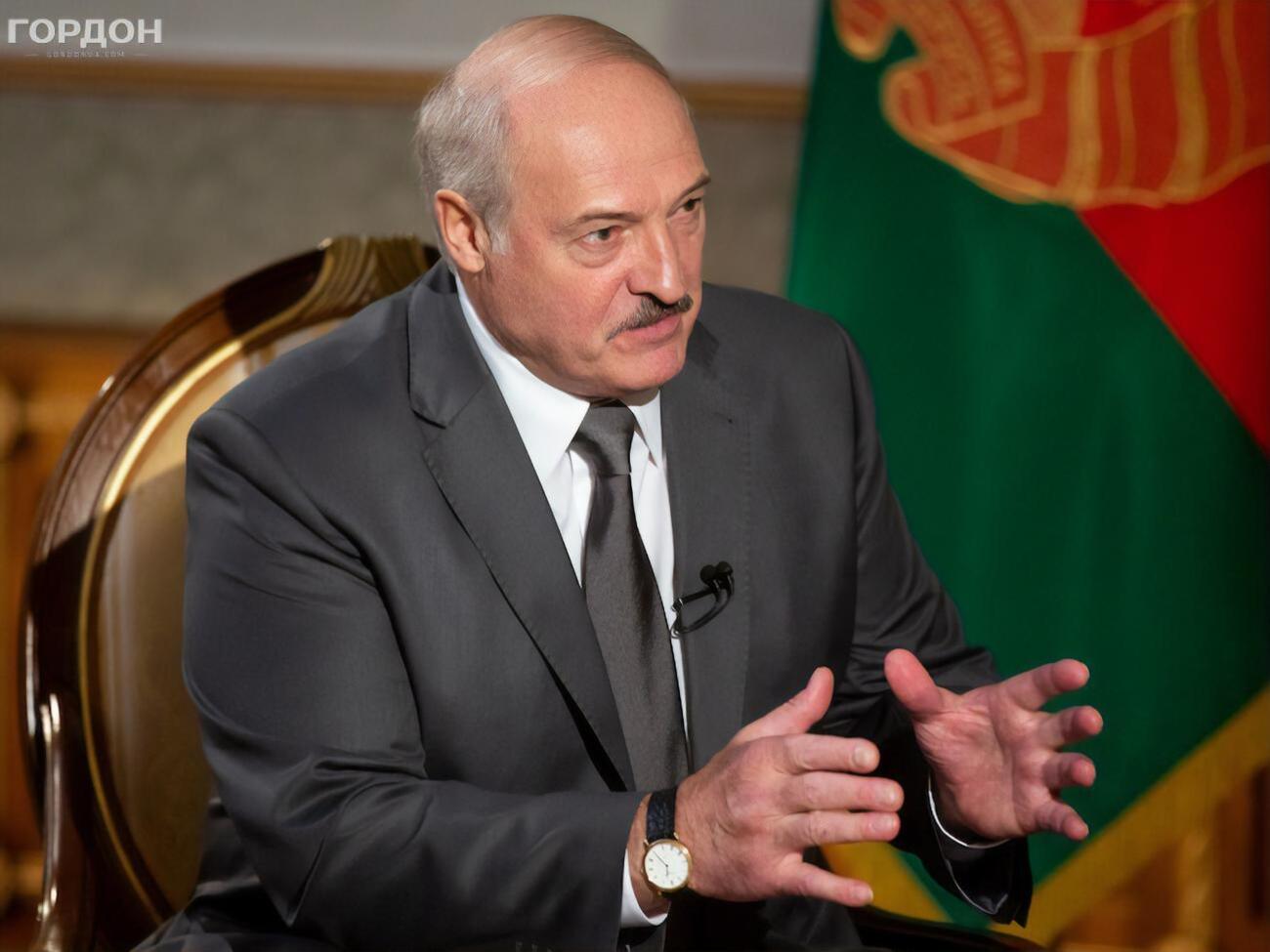 Лукашенко: Якби навіть я погодився на об'єднання на найвигідніших умовах для Білорусі, у Білорусі цього вже не сприймуть. Народ перезрів