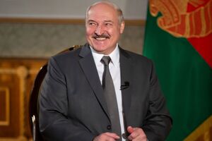 Лукашенко – один из пяти кандидатов на пост президента Беларуси