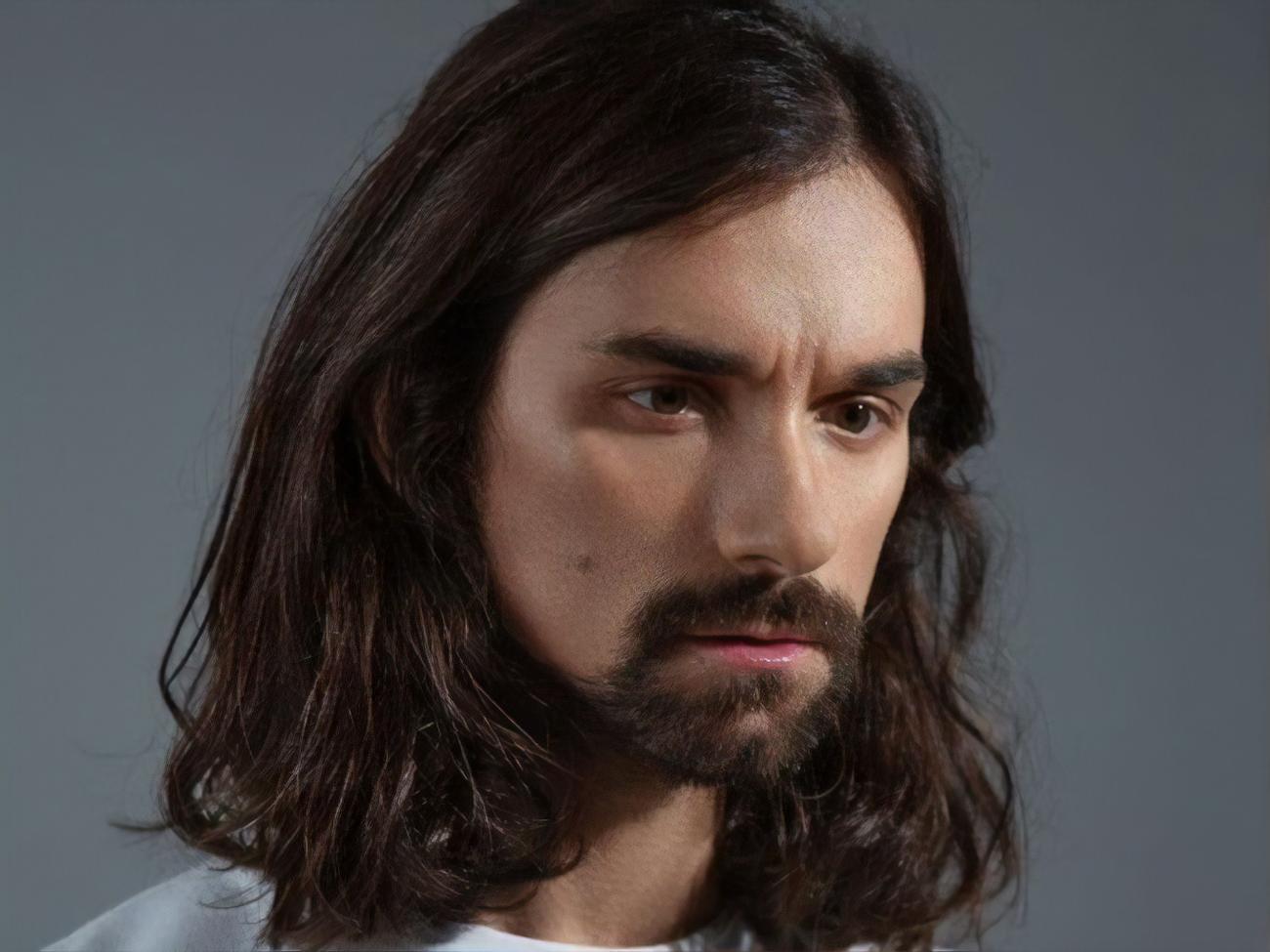 Савлепов &ndash;&nbsp;бывший вокалист группы Quest Pistols