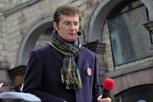 Кондратюк: Ты настолько переживаешь, что делает твоя певица, что если ты ни с кем не живешь – ты будешь жить с ней