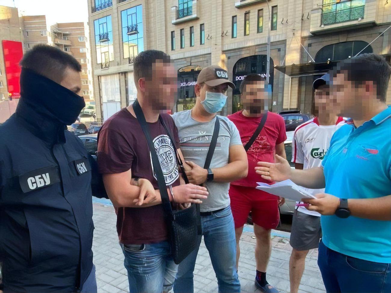 Задержанному планируют сообщить о подозрении