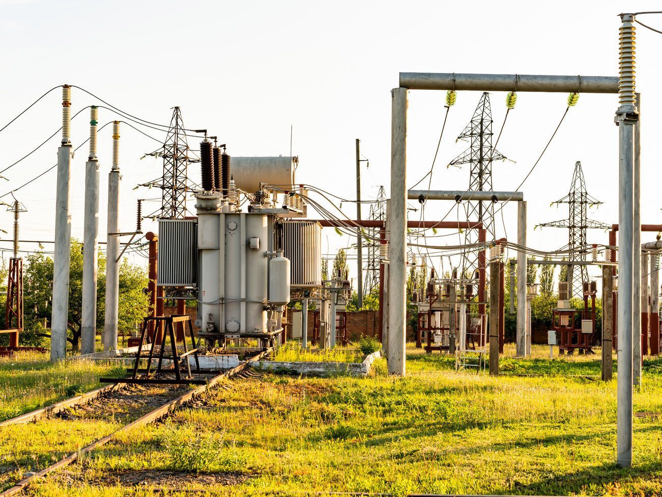 Изношенность электросетей оценивается в 80% в среднем по стране