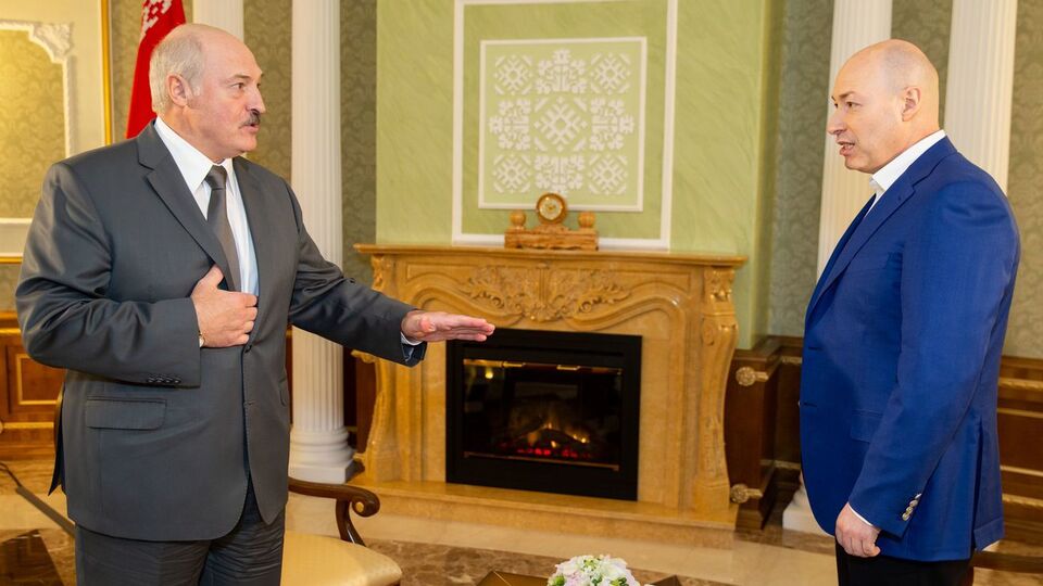 Лукашенко: Президент не побежит – его могут застрелить