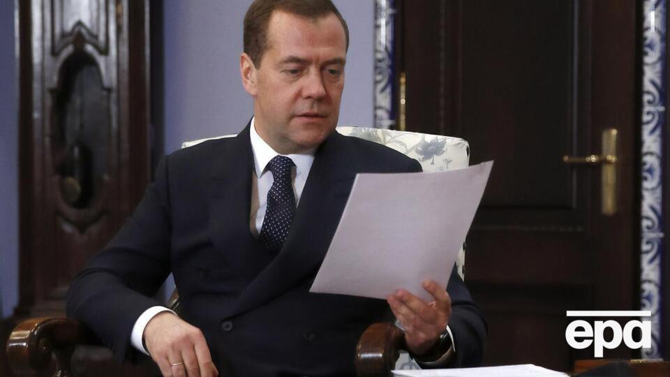 Медведев: Я принял непростое, но единственно возможное решение
