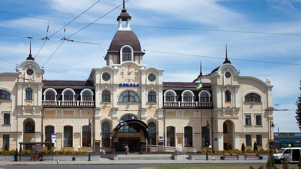 На вокзалі Луцька поїзди знову будуть робити зупинку