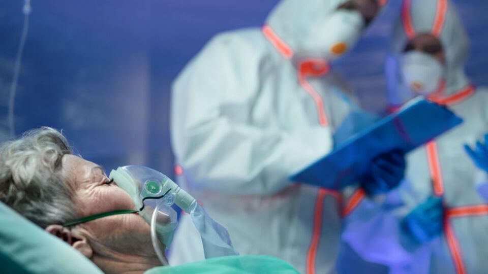 Продовжує хворіти більше ніж 35 тис. українців