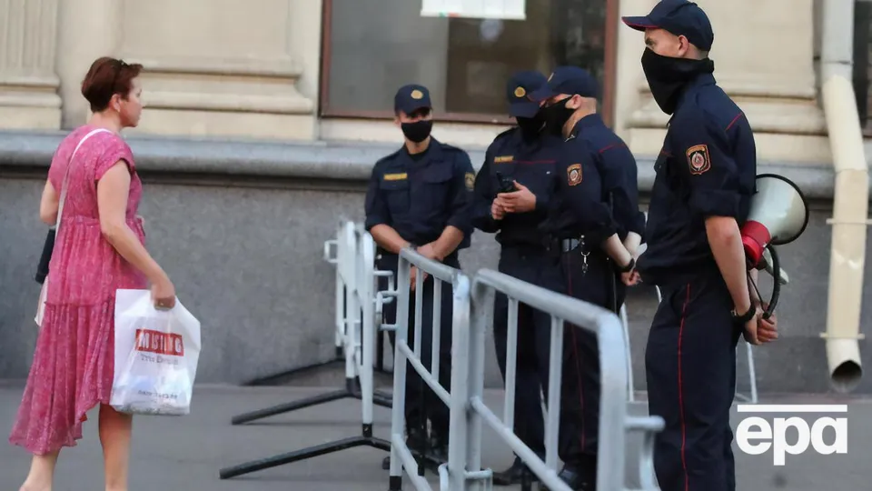 У центрі Мінська почалися зіткнення демонстрантів та силовиків