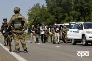 Транспортні засоби місії ОБСЄ повертаються назад на контрольовану територію