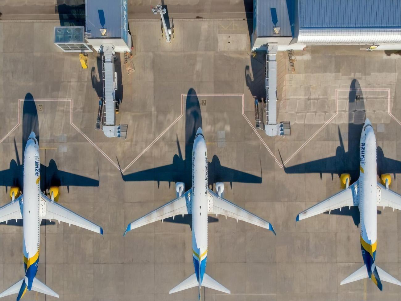 Жінка летіла з відпочинку разом із чоловіком і дітьми