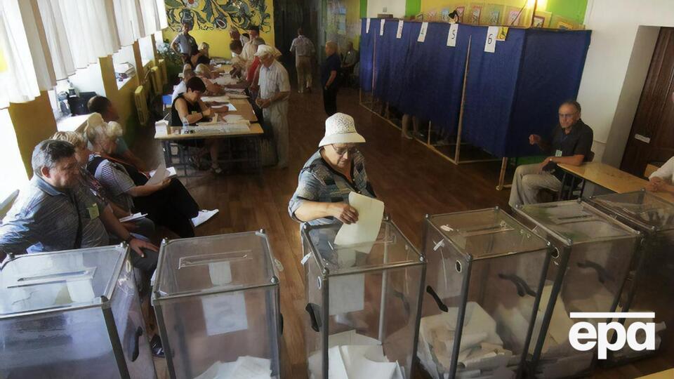 Переселенцы в Украине получили право голосовать на местных выборах