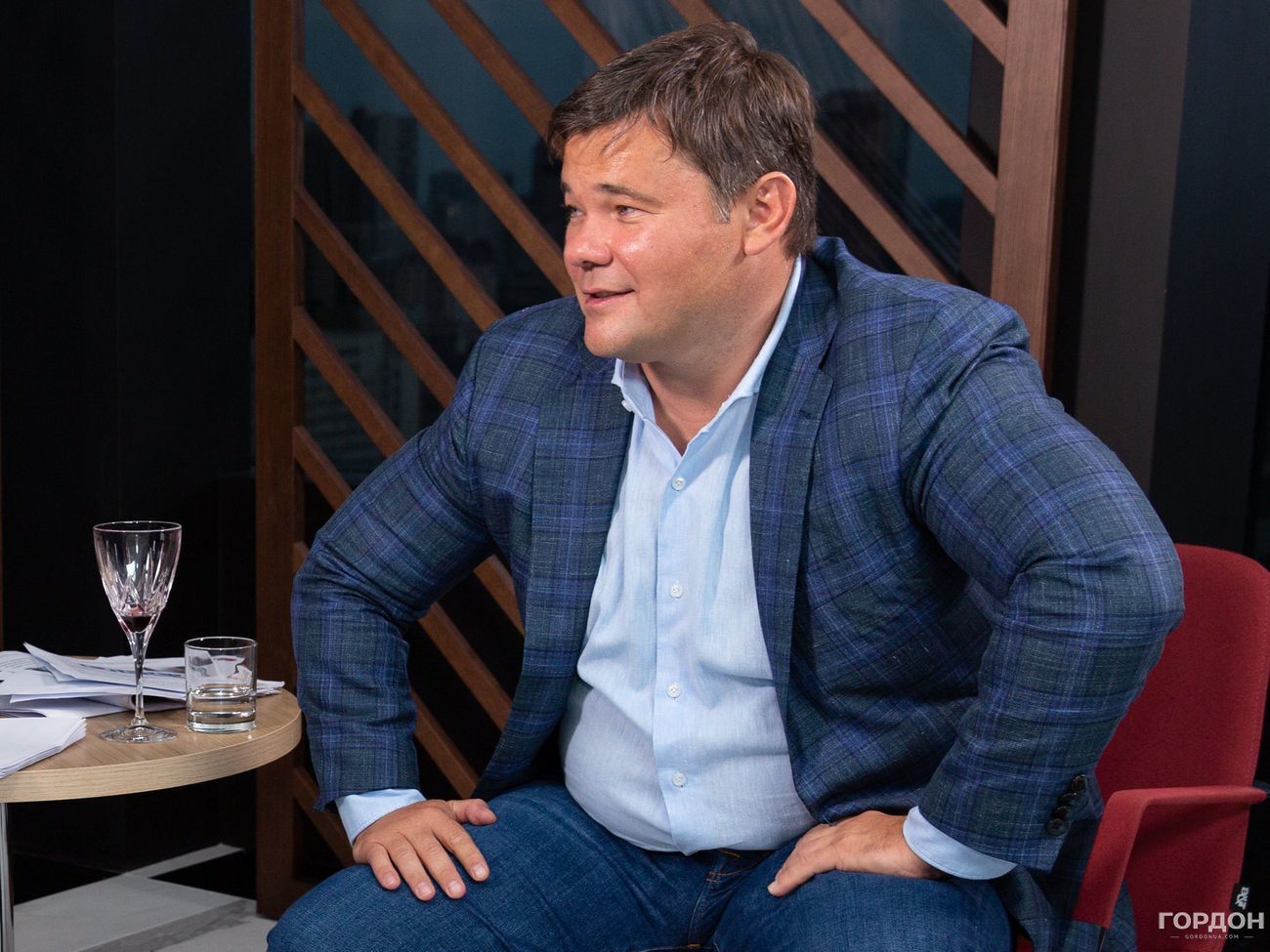 Богдан: Это проблема в коммуникации, они общаются не теми каналами