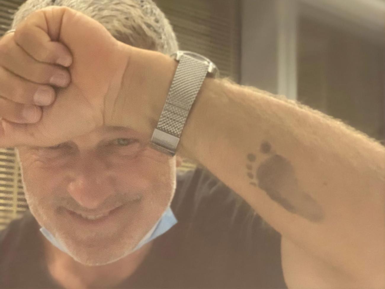 Алек Болдуин пока не дал имя своему шестому ребенку