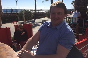 На место Абромавичюса в "Укроборонпром" может прийти бывший депутат от партии Витренко Тихонов. Сразу видно, человек с ценностями