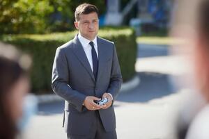 Зеленский стал президентом Украины в мае 2019 года
