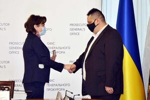 Новый заместитель Венедиктовой (слева) Якубовский (справа) начал работу в органах прокуратуры в 1996 году