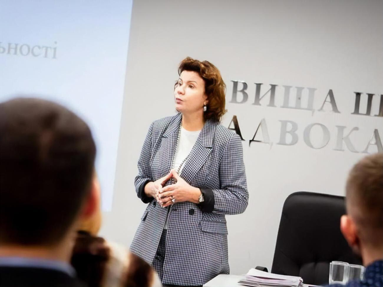 Марина Ставнийчук: Половина адвокатов Киева уже побывала на допросах в НАБУ, что подрывает реальное доверие к адвокатской деятельности