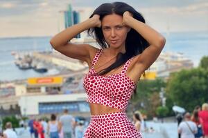 Вика: Не надо молчать!