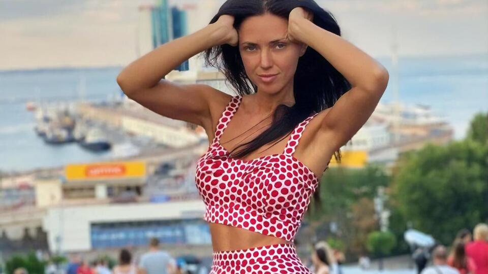 Вика: Не надо молчать!