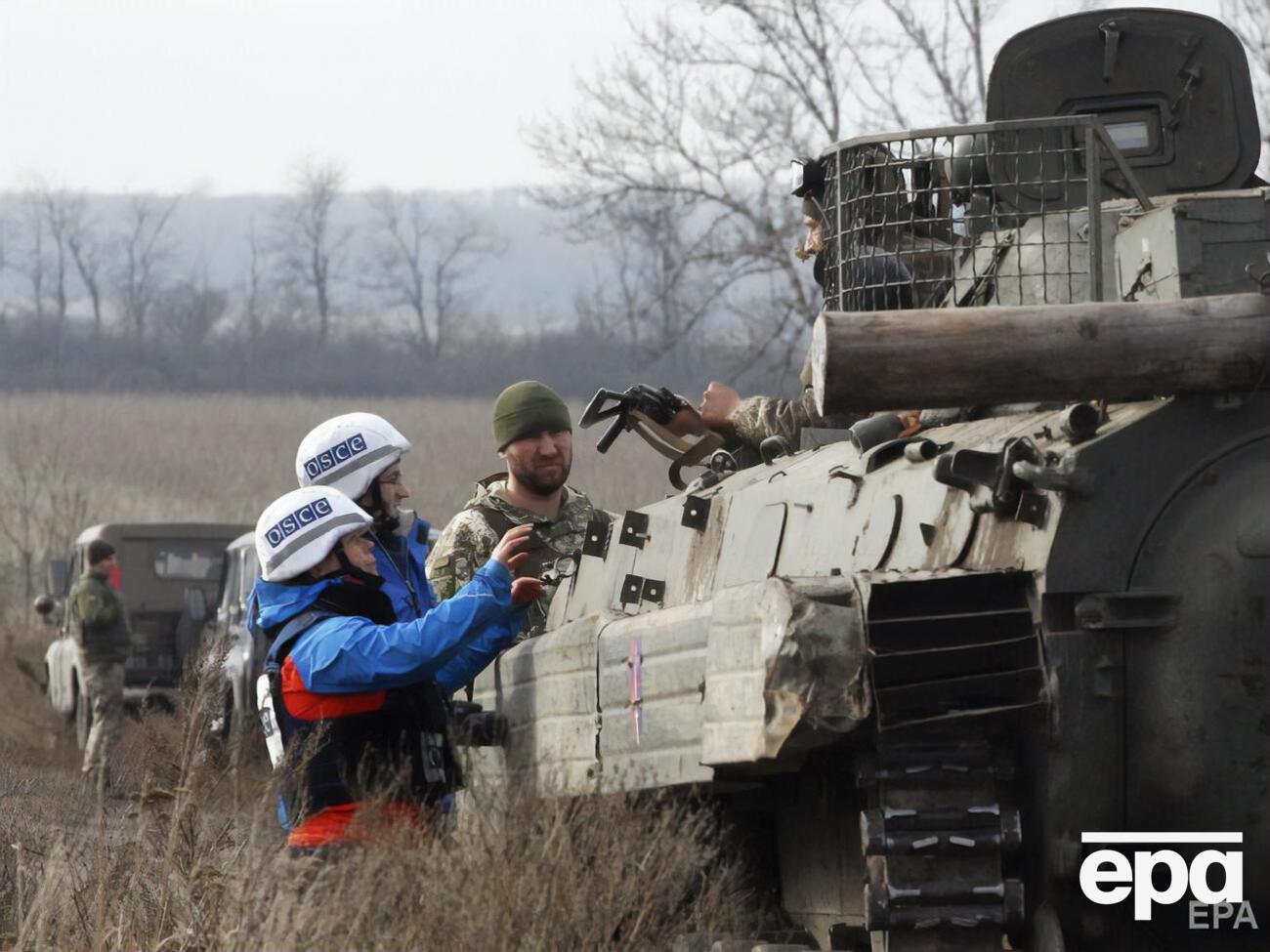 Миссия ОБСЕ продолжает следить за ситуацией на Донбассе