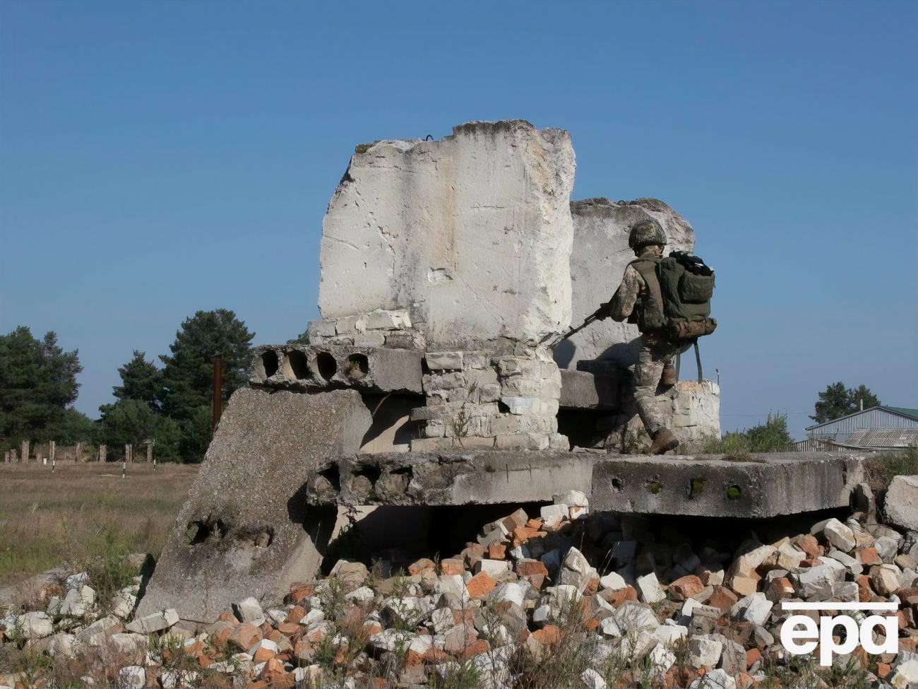 Позиции украинских военных за прошедшие сутки обстрелам не подвергались, сообщили в штабе ООС