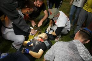 Білоруські силовики жорстко розганяли мітинги, використовуючи світлошумові гранати, гумові кулі і водомети