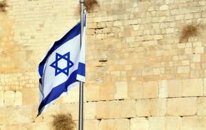 Израиль налаживает отношения с двумя арабскими государствами – ОАЭ и Бахрейном