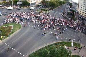 Многотысячная демонстрация прошла в Бресте