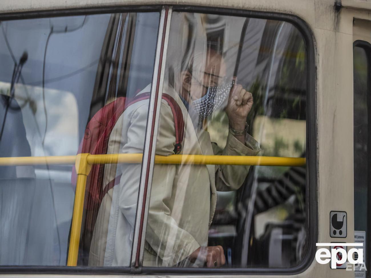 В Чехии действует масочный режим, но число заболевших COVID-19 растет