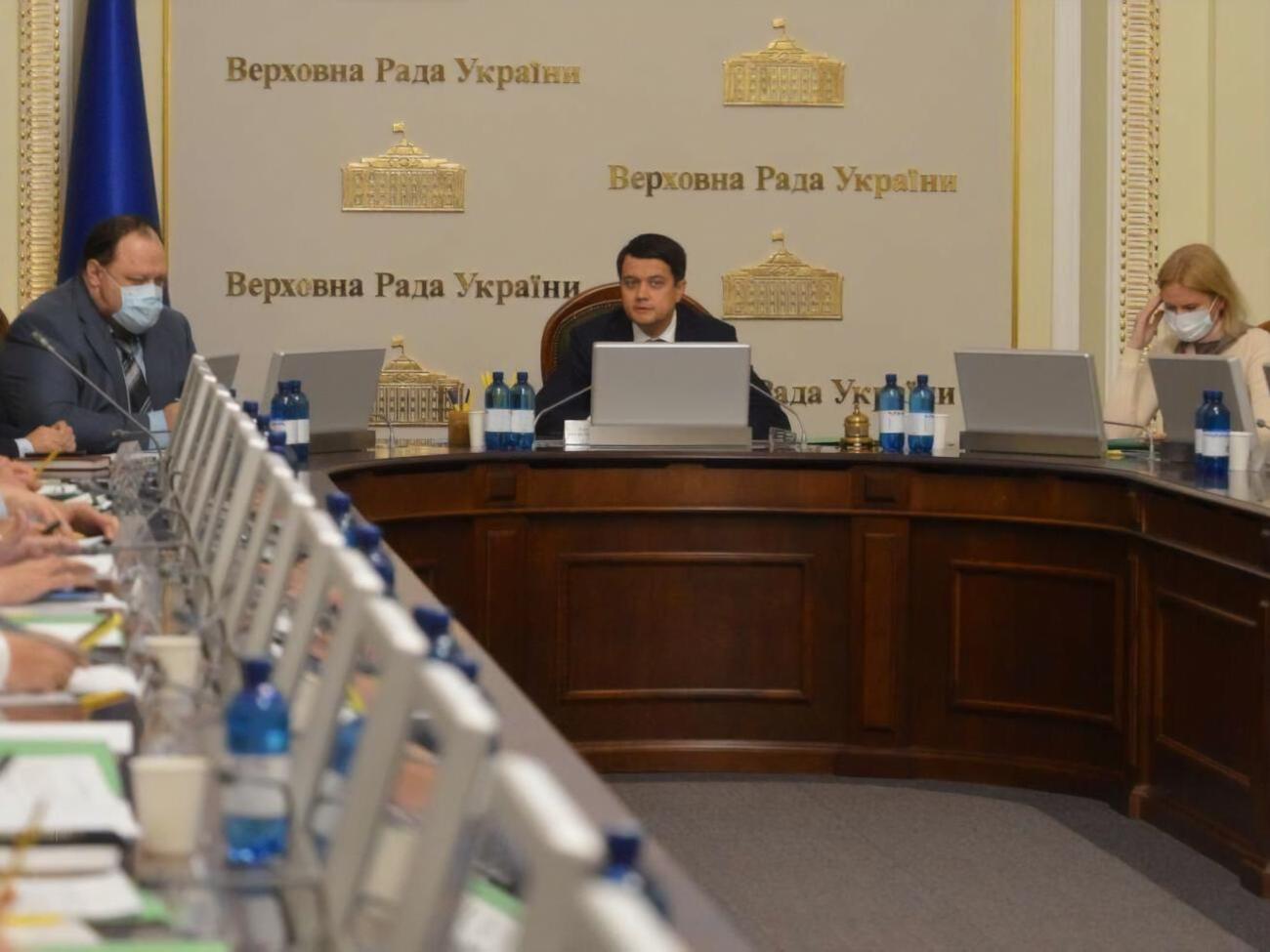 Разумков: Насколько я понимаю, проект бюджета будет отправлен в Верховную Раду своевременно