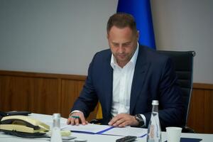 Серед інших важливих результатів переговорів Єрмак назвав домовленість допустити Червоний Хрест до утримуваних осіб