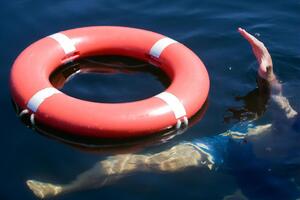 На курорте "Солнечный берег" утонул украинец