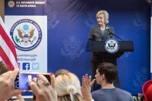 Маркс предупредили о возможном покушении, пишет Politico