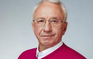 Олексій Кучеренко: Я аплодую і кричу "Вау!" містку і флагштоку. Який, до речі, дуже гарний, тільки на нього немає жодного документа