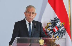 Ван дер Беллен: Конечно, покушение на господина Навального не может пройти мимо без комментариев