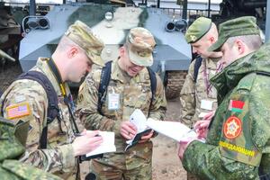 Военные Беларуси готовы ответить силой на угрозы
