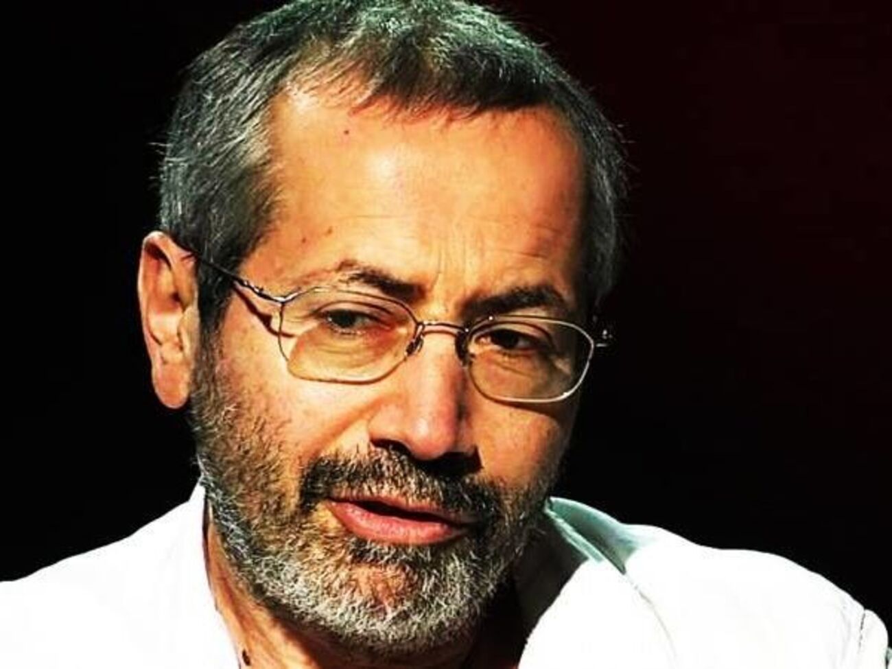 Навального можно любить. Можно ненавидеть. Но трудно не уважать