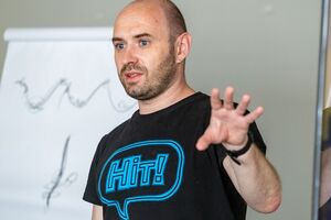 Зеленський несе особисту політичну відповідальність за нардепа Юрченка, бо не відмовляє собі у спокусі агітувати за "слуг народу"