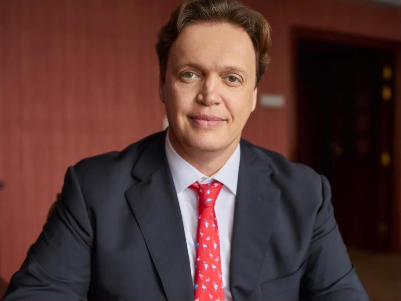 Сенниченко:&nbsp;Господа инвесторы, ничего не планируйте на октябрь. График аукционов будет достаточно плотным &ndash;&nbsp;по два в неделю